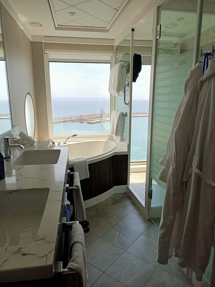 norwegian epic haven suite bathroom