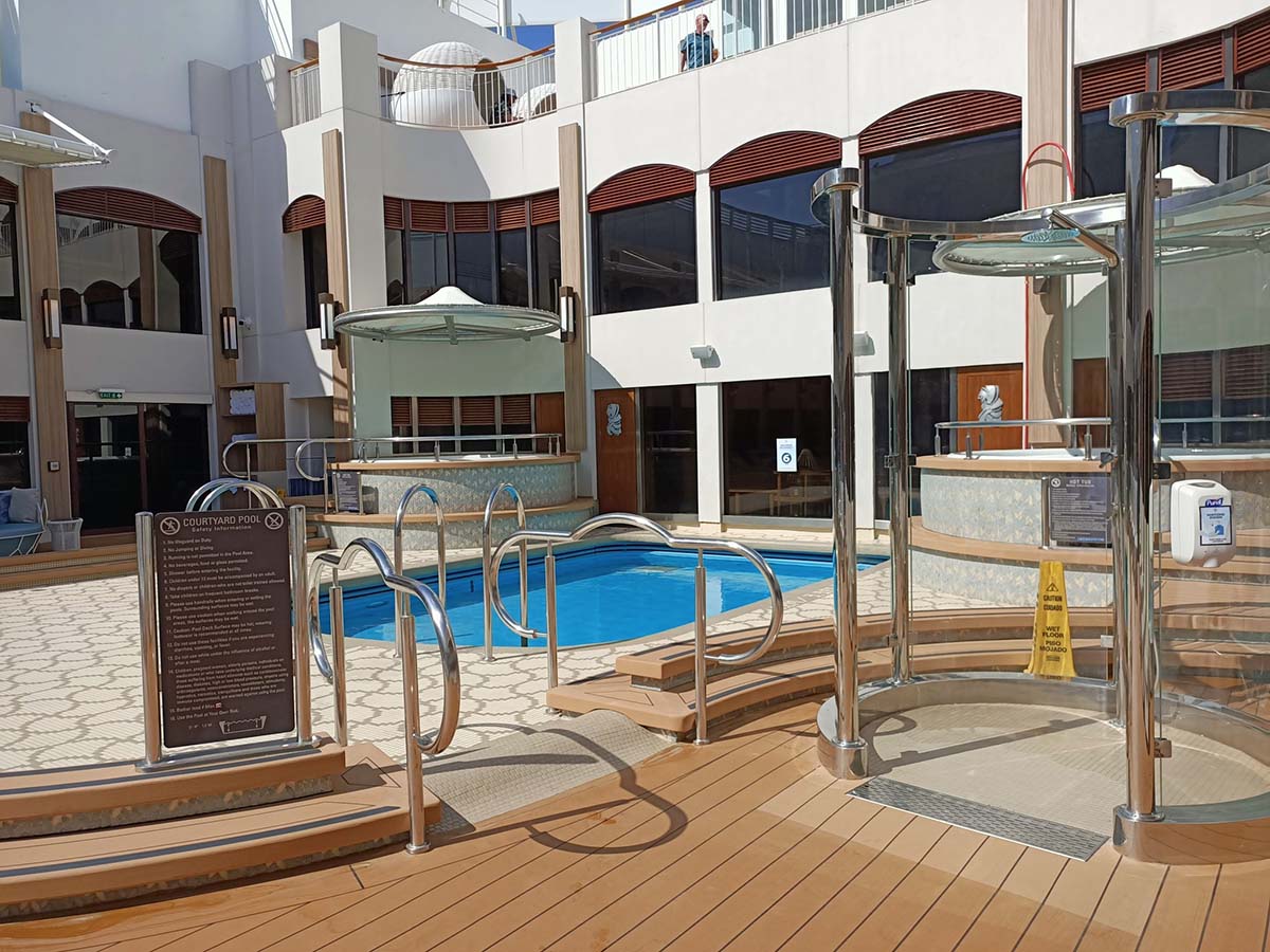 norwegian epic review of haven pool