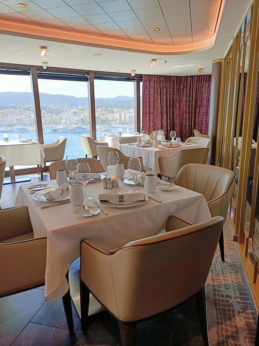 norwegian epic haven restaurant