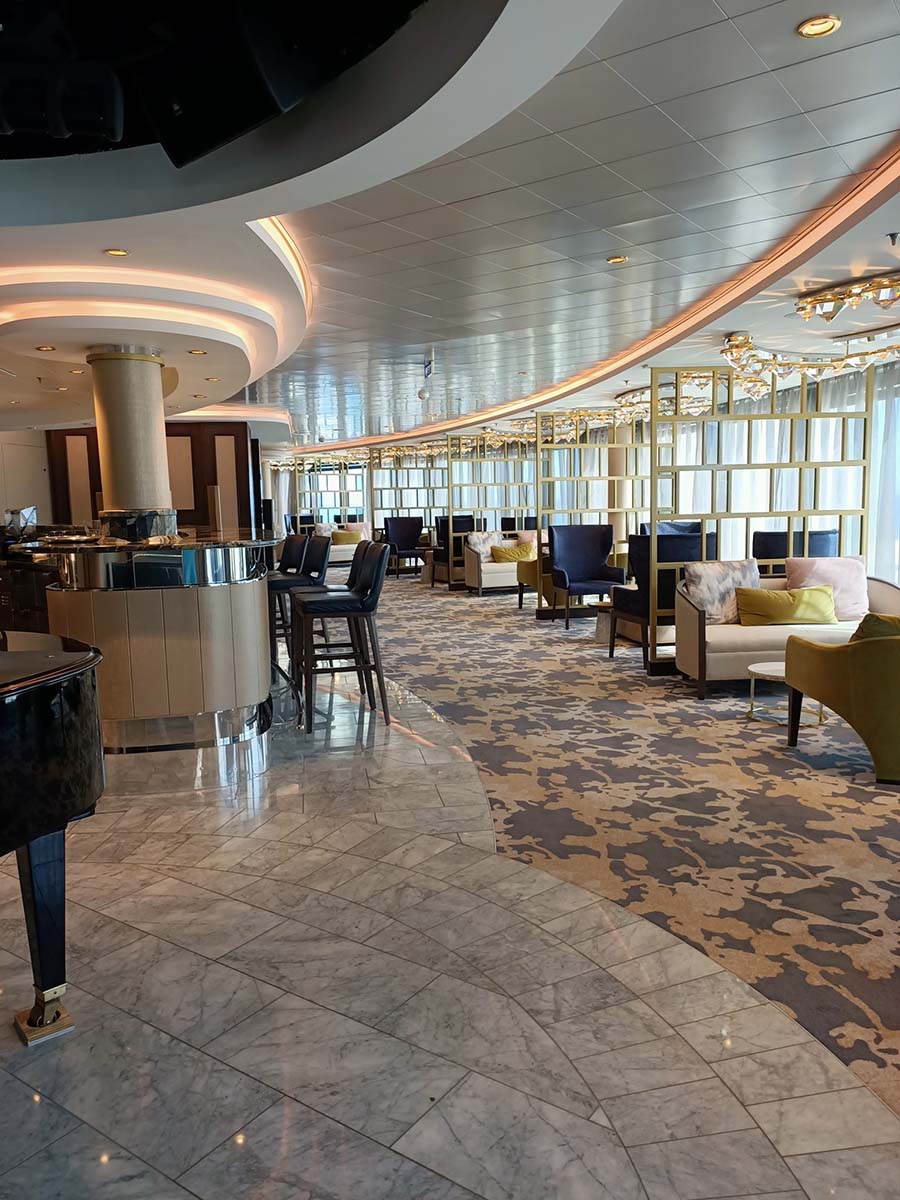 norwegian epic haven bar