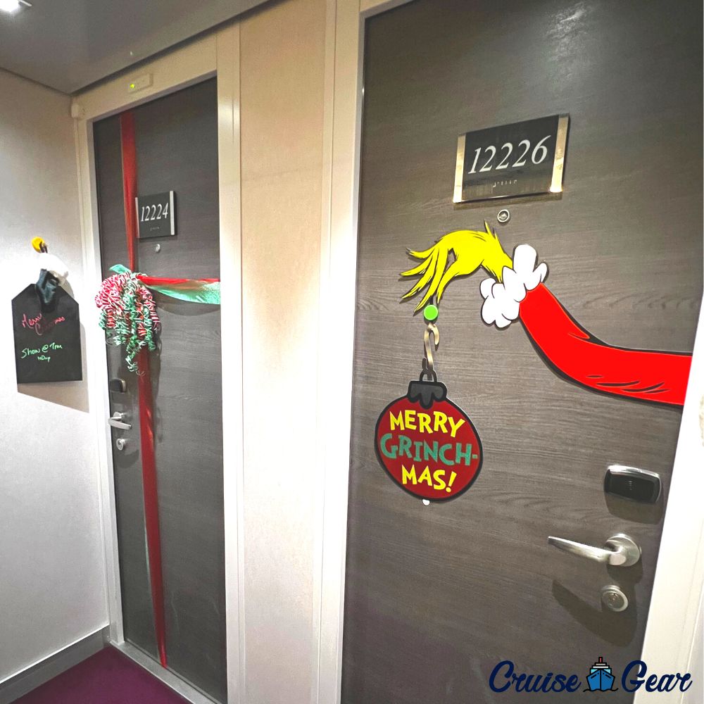 Decorating Cruise Door