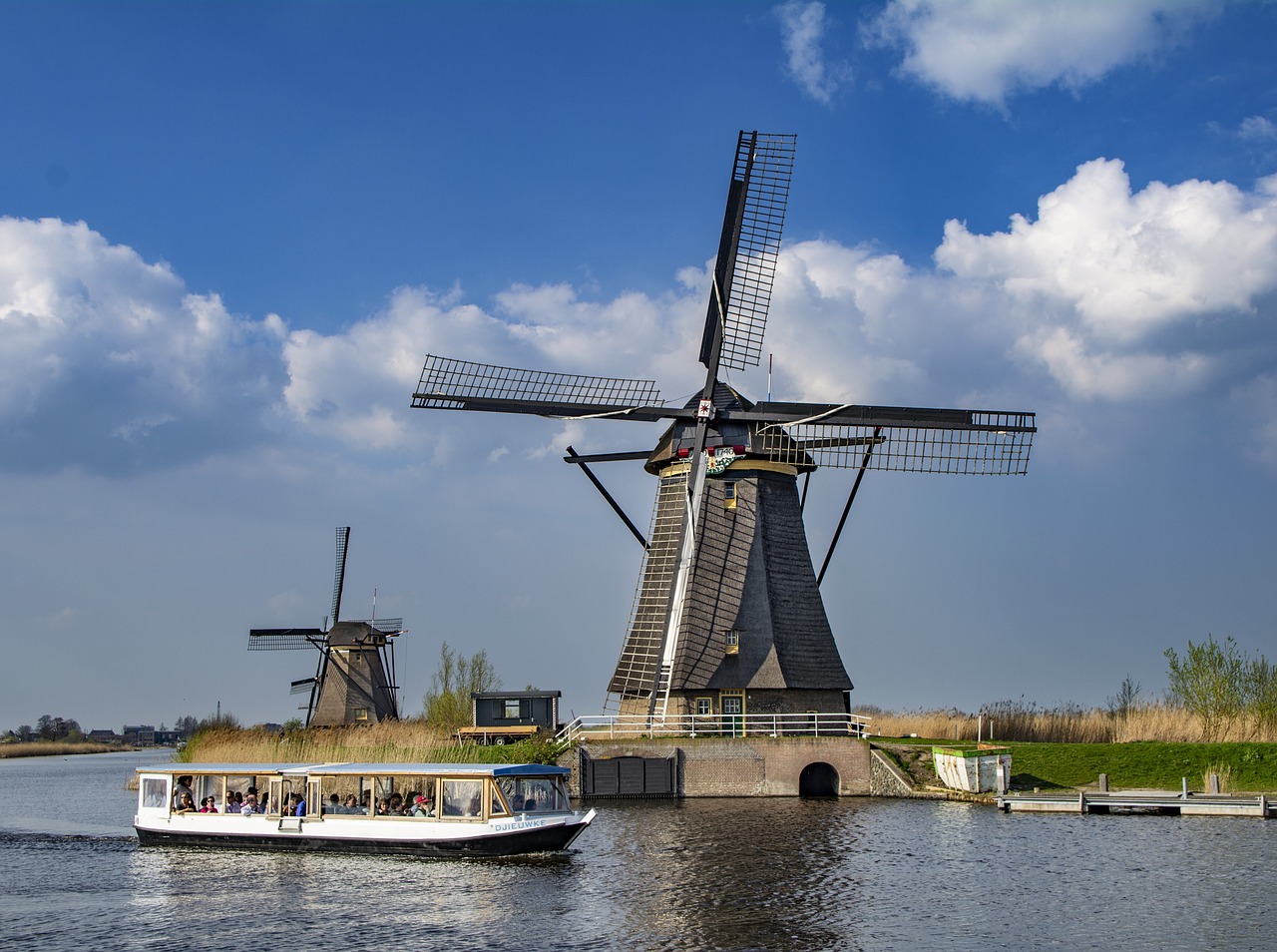 Rotterdam Day Trips to Kinderdijk