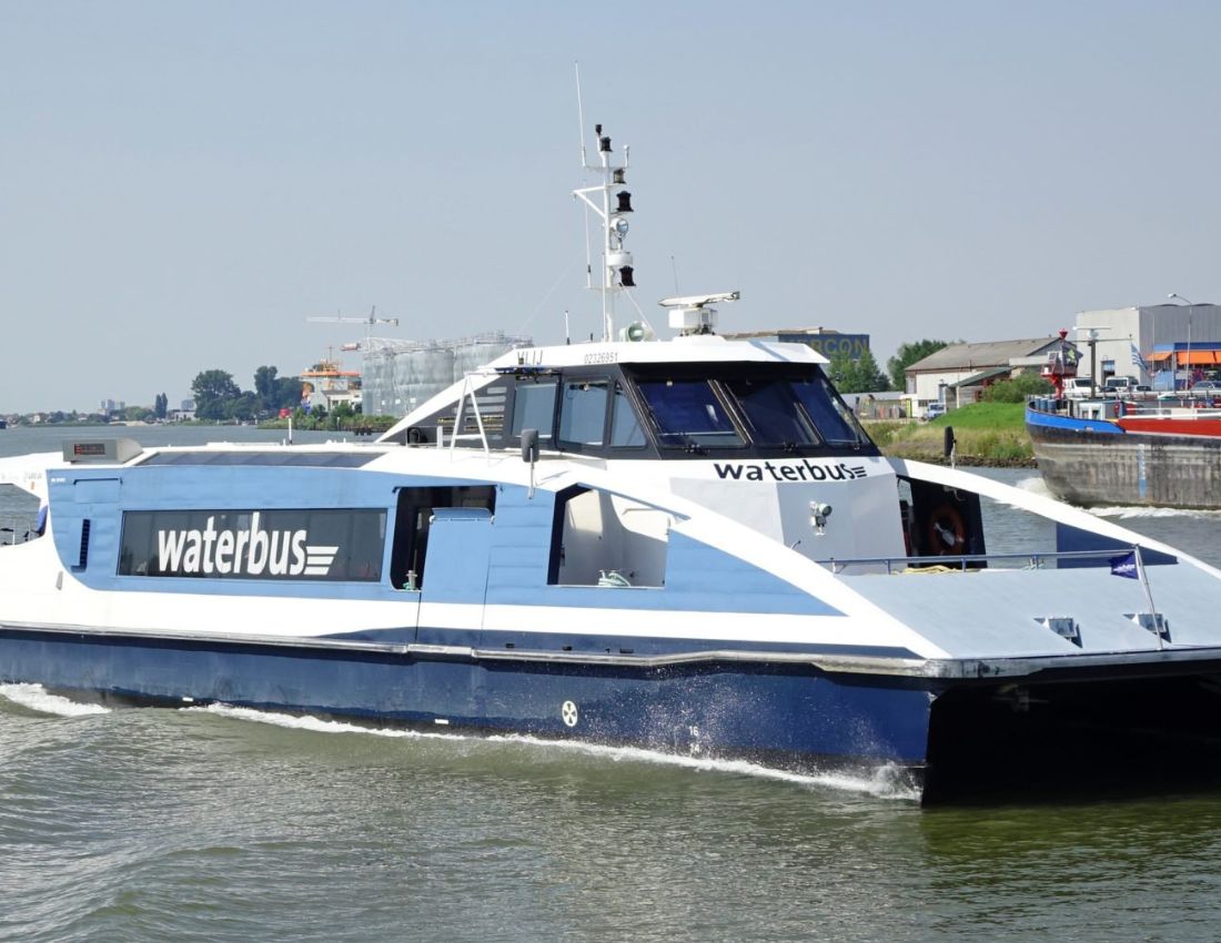 waterbus rotterdam to dordrecht and kinderdijk