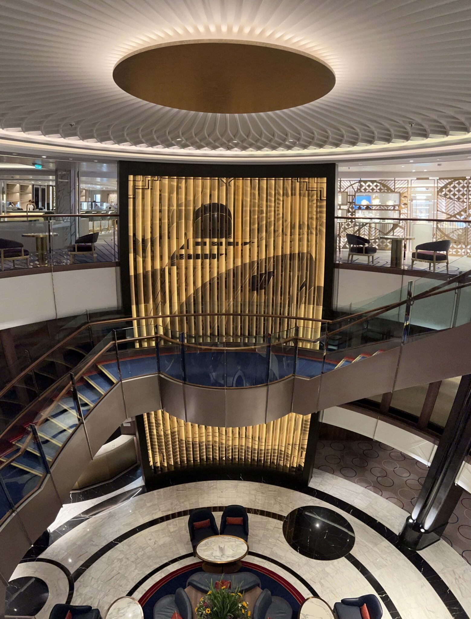 Review of Cunard Queen Anne